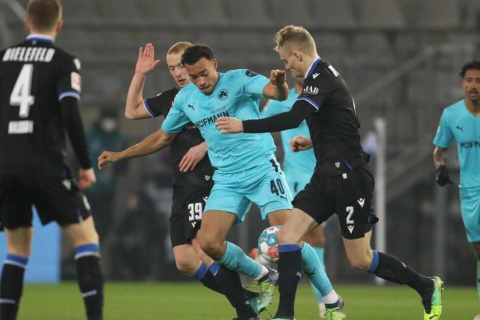 Arminia Bielefeld - SpVgg Greuther Fürth Arminia Bielefeld - SpVgg Greuther Fürth