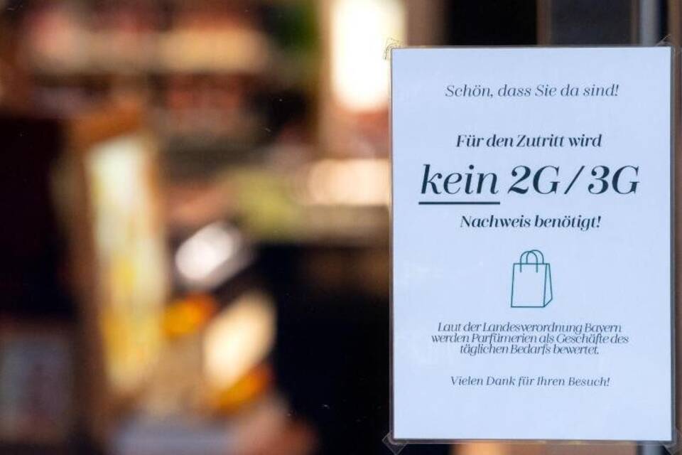 Verwaltungsgerichtshof kippt 2G-Regel Verwaltungsgerichtshof kippt 2G-Regel