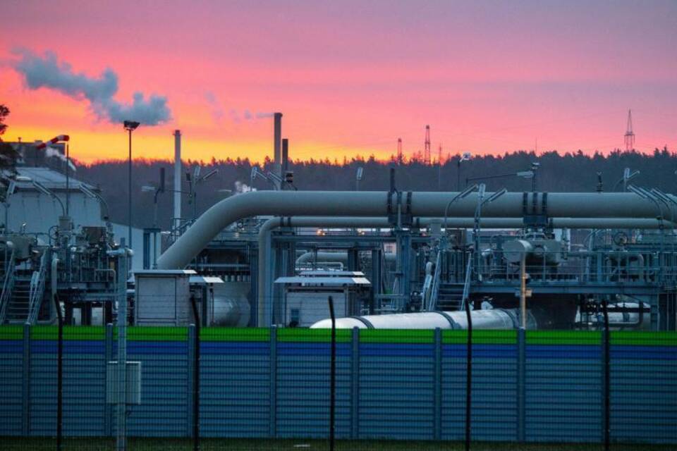 Gas-Pipeline Gas-Pipeline