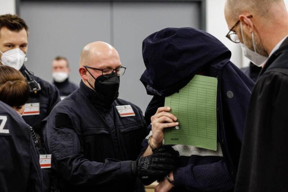 Prozess um Juwelendiebstahl Prozess um Juwelendiebstahl