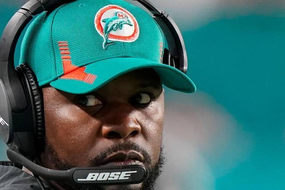 Brian Flores Brian Flores