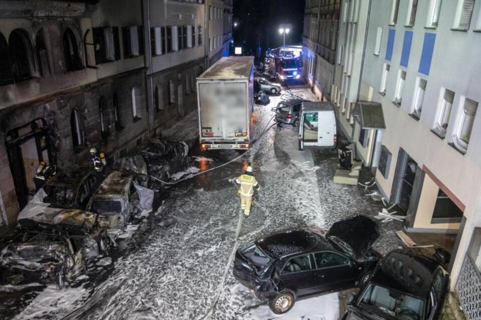 Schneise der Verwüstung Schneise der Verwüstung