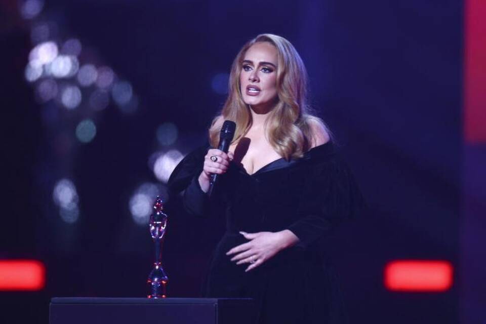 Adele Adele