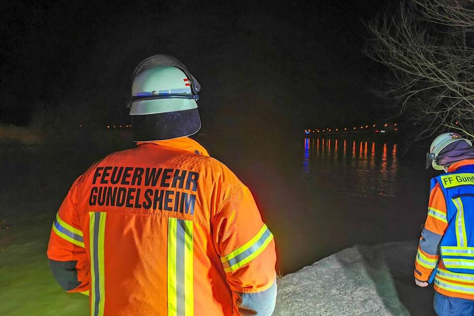 Mann manövriert Luxusauto nach Pinkelpause in den Neckar