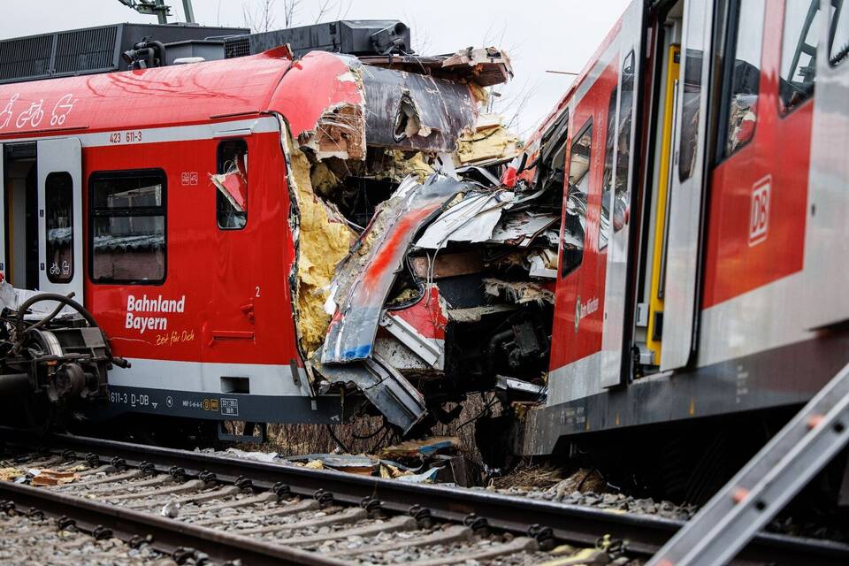 Zusammenstoß Zusammenstoß