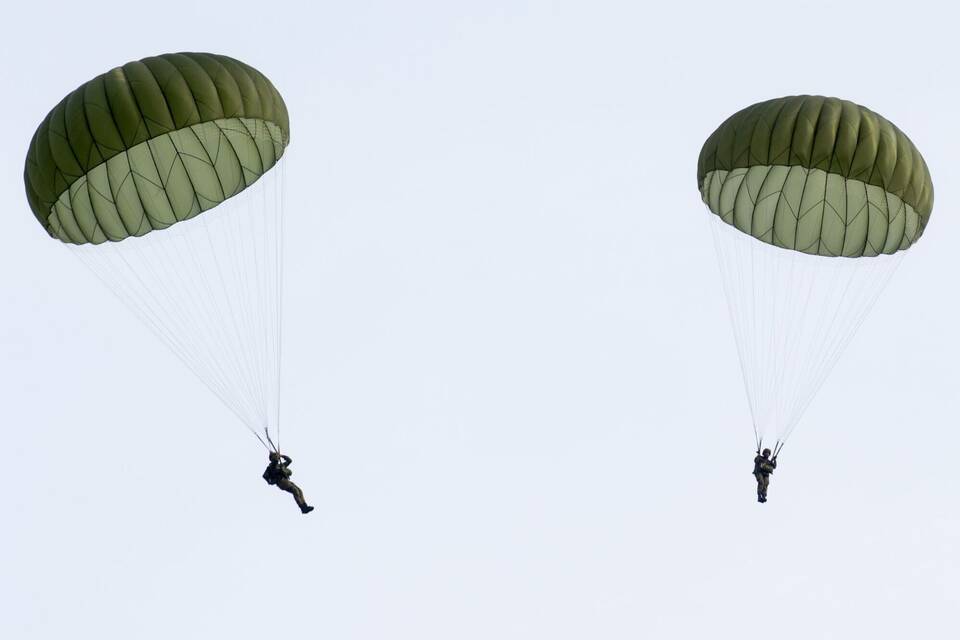 Fallschirmjäger Fallschirmjäger