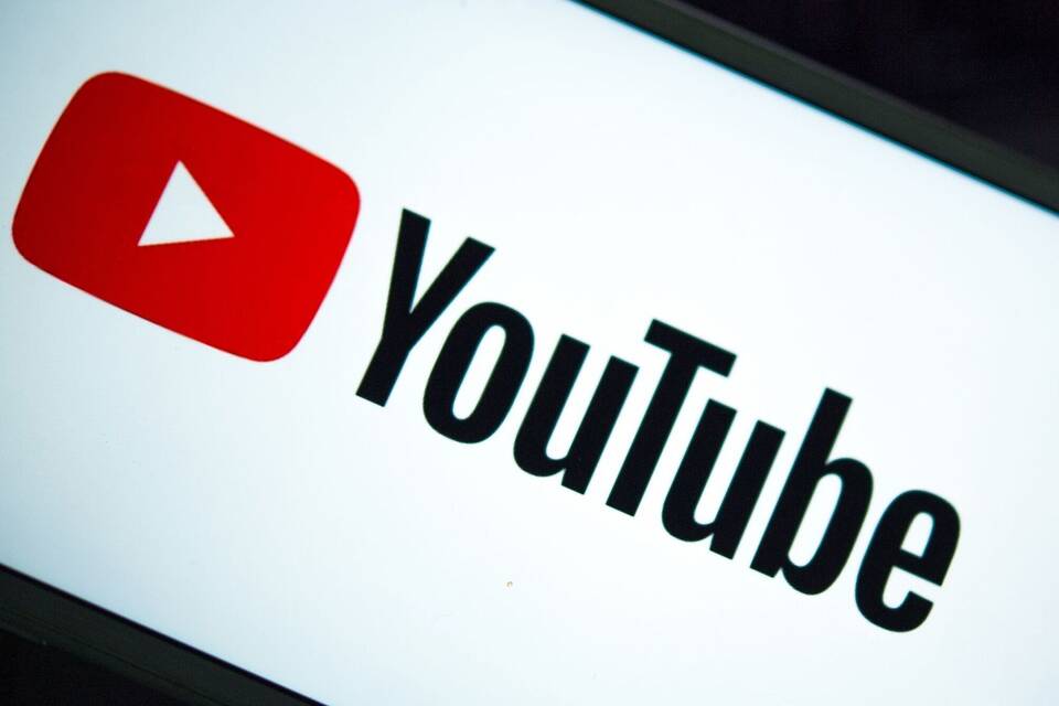 YouTube YouTube