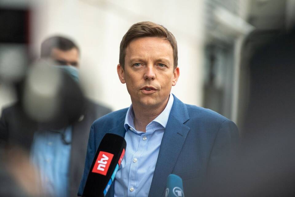 Tobias Hans Tobias Hans