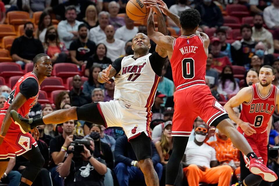Miami Heat - Chicago Bulls Miami Heat - Chicago Bulls