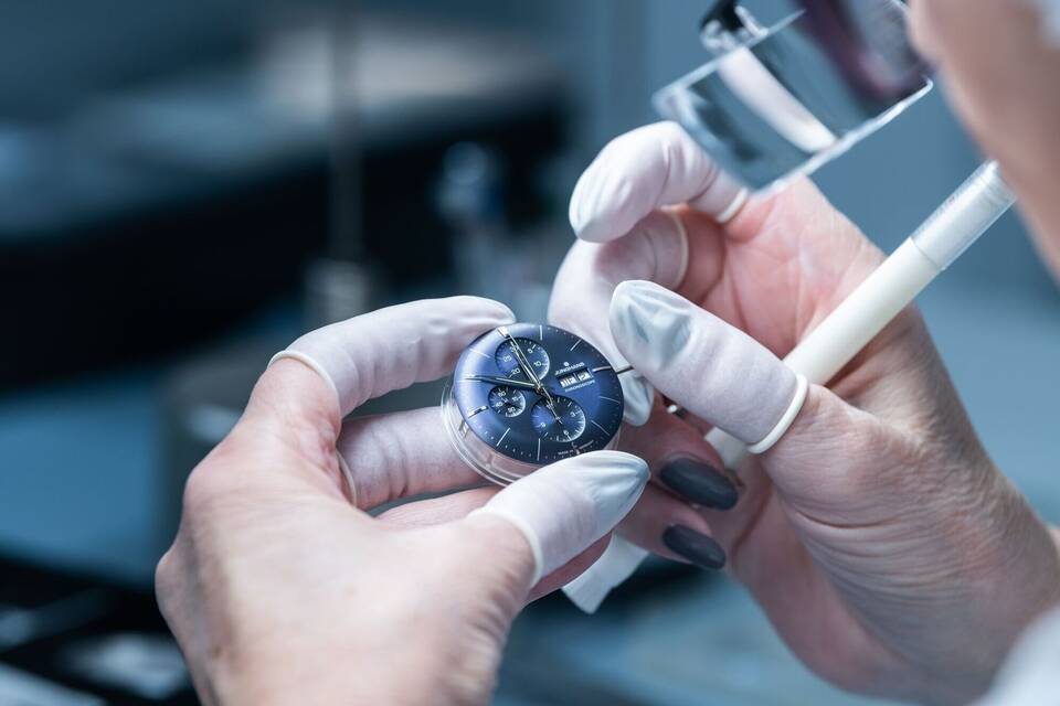 Uhrenhersteller Junghans Uhrenhersteller Junghans