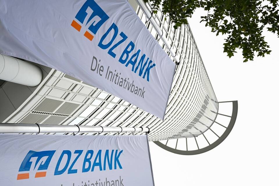 Konjunktur: DZ Bank nach Rekordgewinn mit gedämpfter Zuversicht