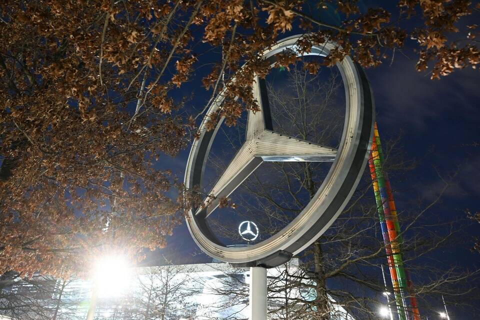 Mercedes-Benz Mercedes-Benz