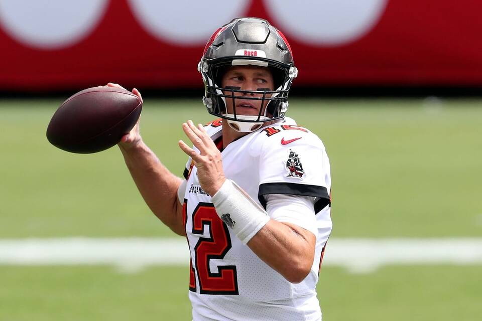 Tampa Bay Buccaneers - Tom Brady Tampa Bay Buccaneers - Tom Brady