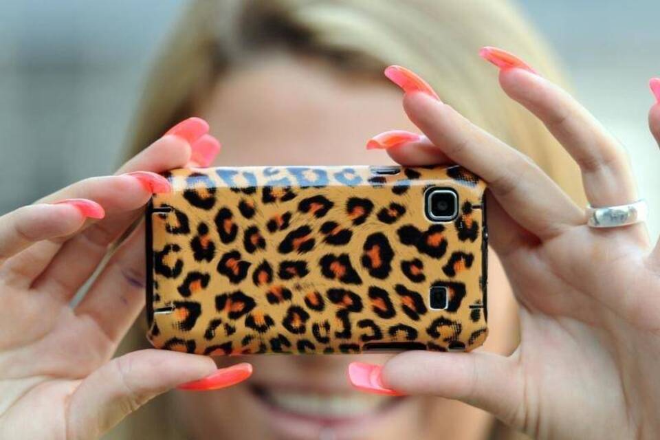 Smartphone im Leo-Look Smartphone im Leo-Look