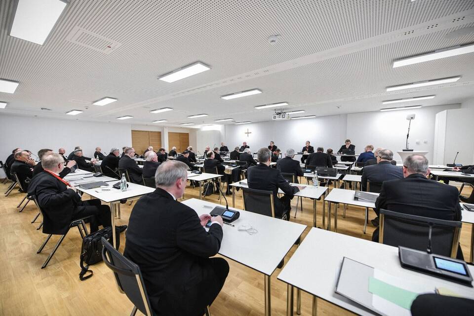 Frühjahrs-Vollversammlung der Deutschen Bischofskonferenz Frühjahrs-Vollversammlung der Deutschen Bischofskonferenz