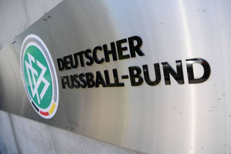 Deutscher Fussball-Bund Deutscher Fussball-Bund