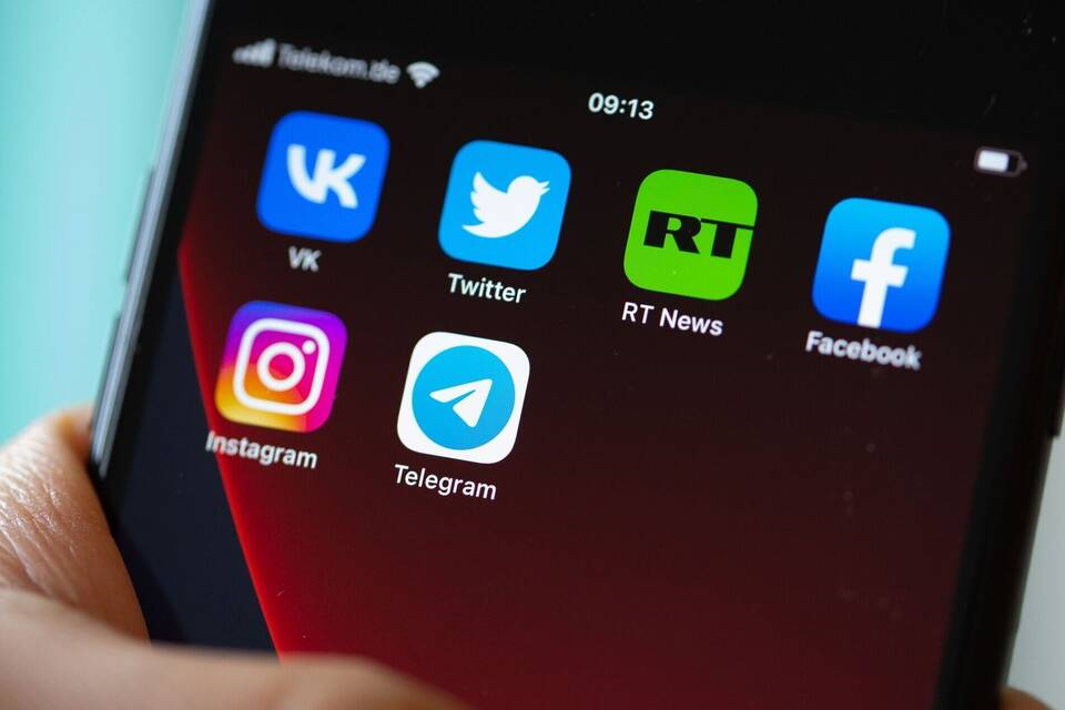 Facebook Facebook