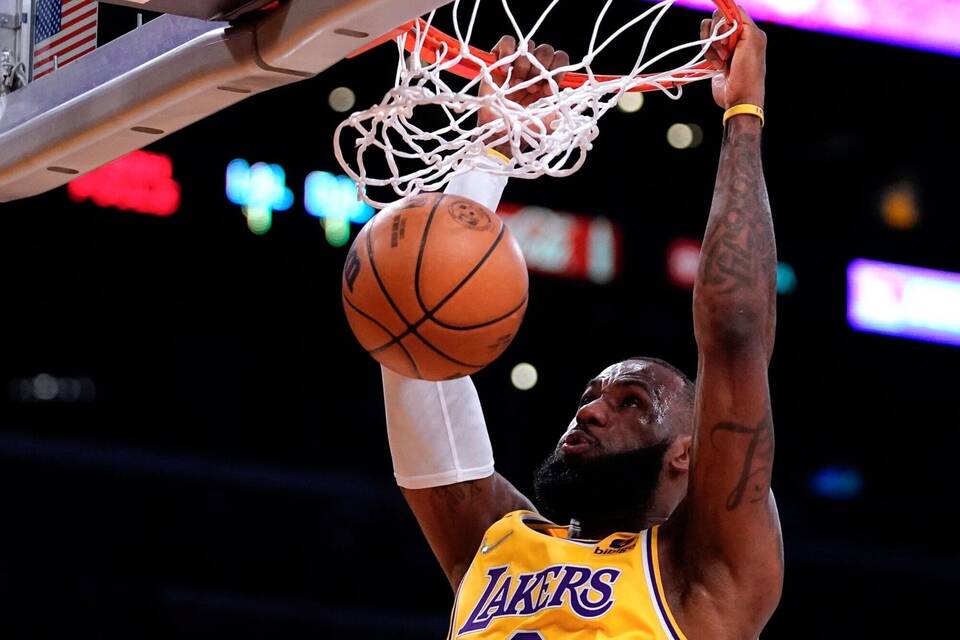 LeBron James LeBron James