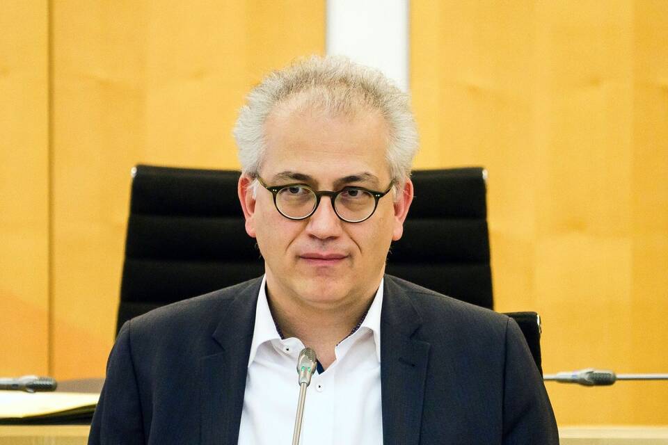 Hessens Wirtschaftsminister Tarek Al-Wazir Hessens Wirtschaftsminister Tarek Al-Wazir