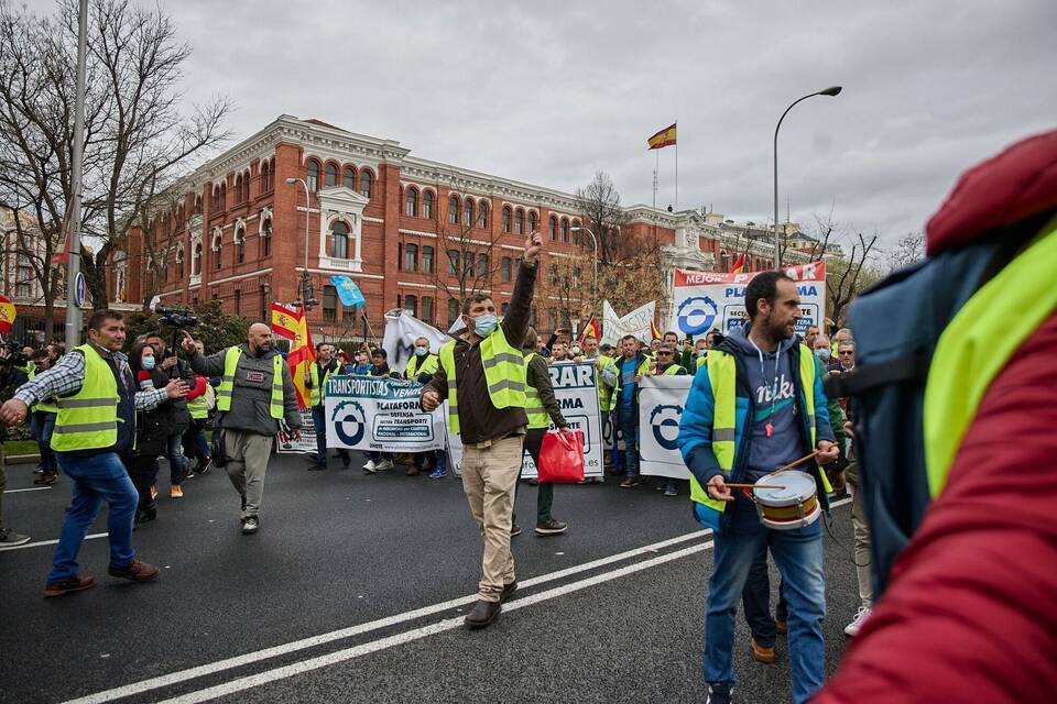 LKW-Fahrer streiken in Spanien