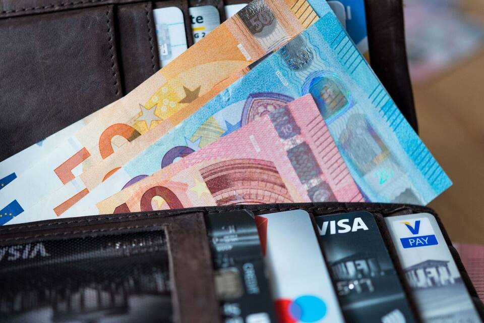 Bargeld oder Karten Bargeld oder Karten