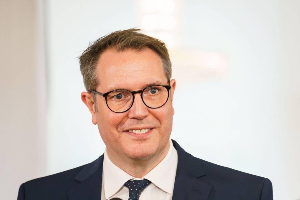 Sozialminister Schweitzer