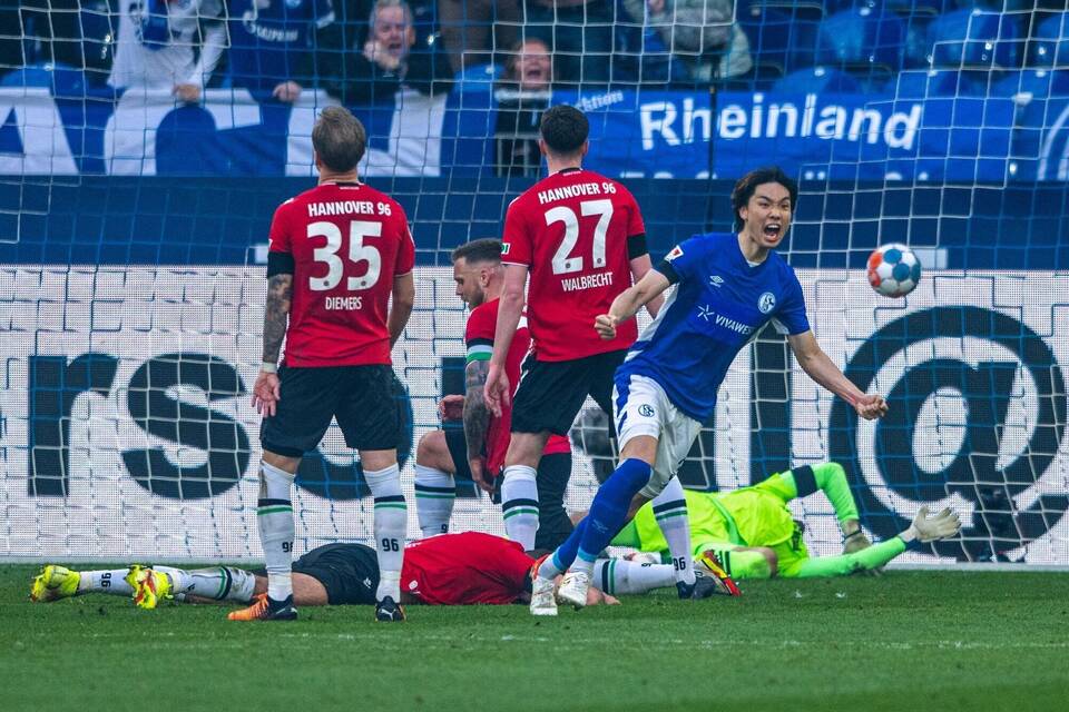 FC Schalke 04 - Hannover 96 FC Schalke 04 - Hannover 96