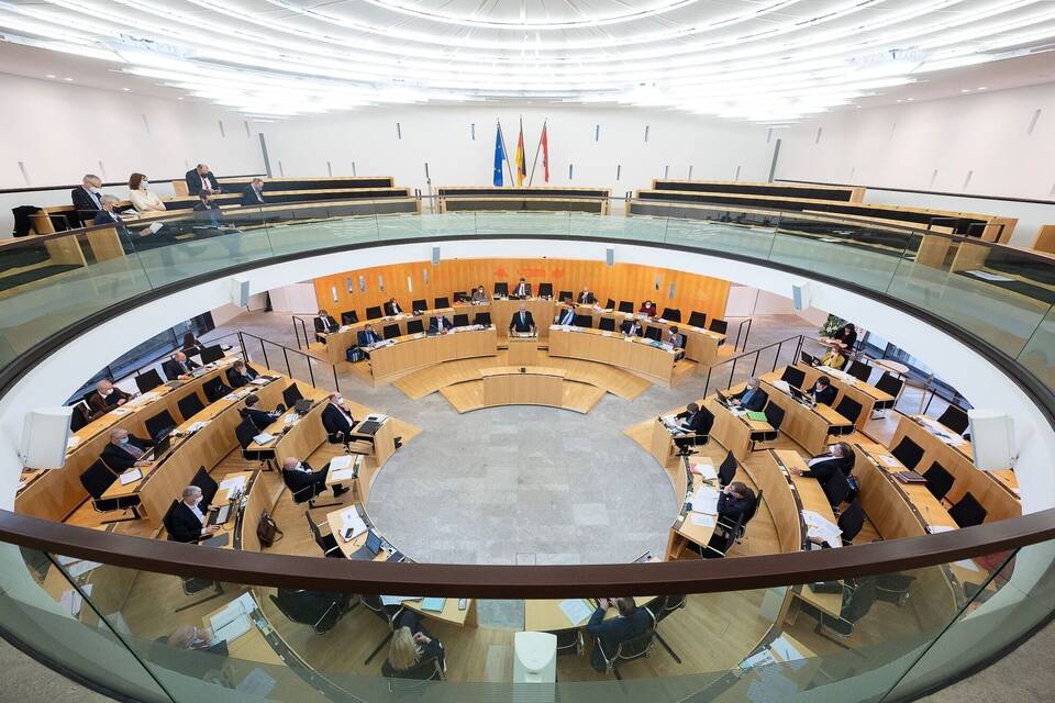 Plenarsitzung Landtag Hessen Plenarsitzung Landtag Hessen