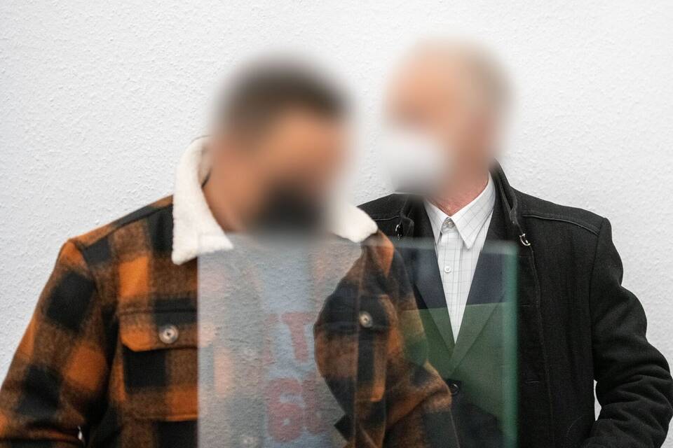 Strafprozess wegen Diebstahls von drei Affen Strafprozess wegen Diebstahls von drei Affen