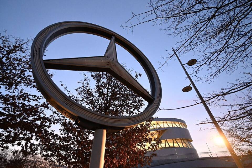 Mercedes-Benz Mercedes-Benz