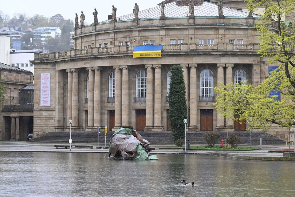 Kaputtes Dach als Erinnerung Kaputtes Dach als Erinnerung