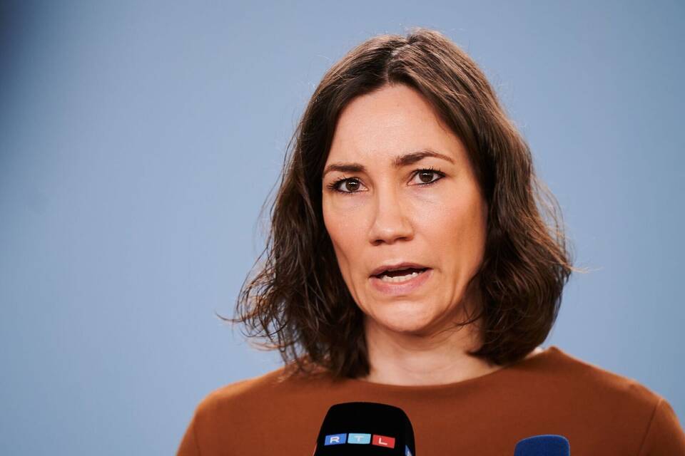 Anne Spiegel Anne Spiegel