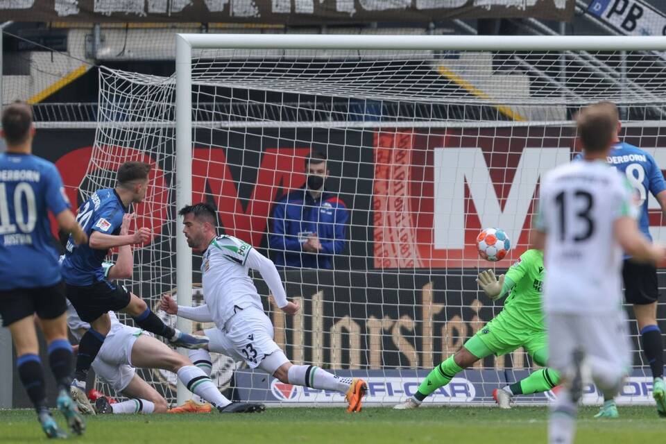 SC Paderborn 07 - Hannover 96 SC Paderborn 07 - Hannover 96