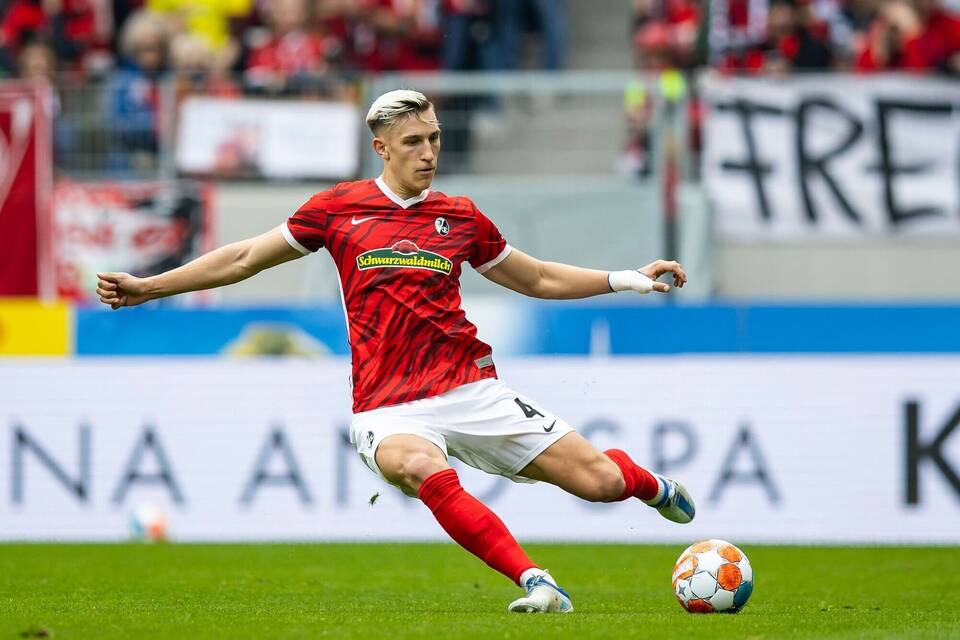 Nico Schlotterbeck Nico Schlotterbeck