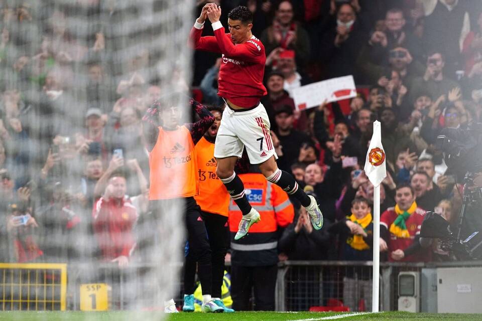 Cristiano Ronaldo Cristiano Ronaldo