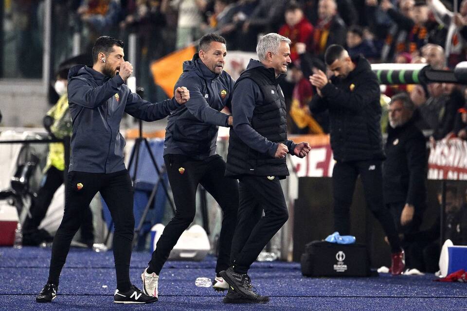 José Mourinho José Mourinho