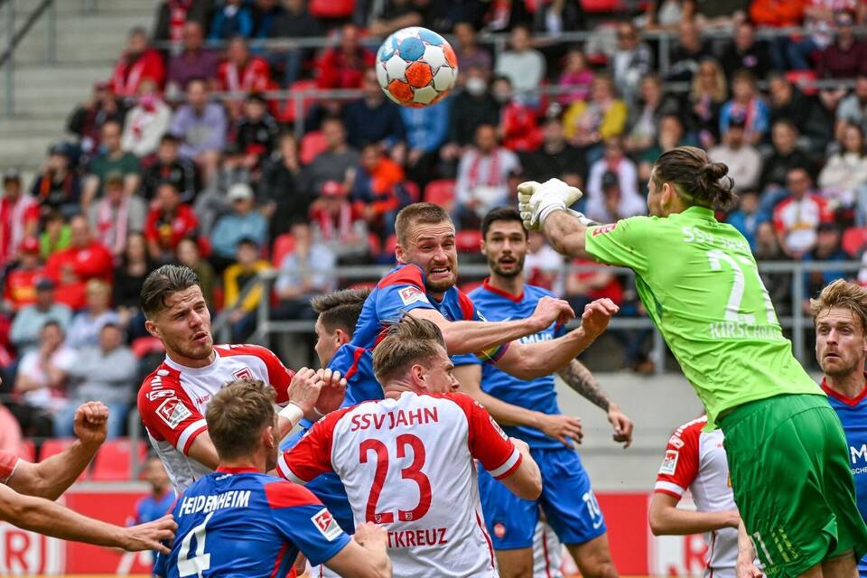Jahn Regensburg - 1. FC Heidenheim Jahn Regensburg - 1. FC Heidenheim