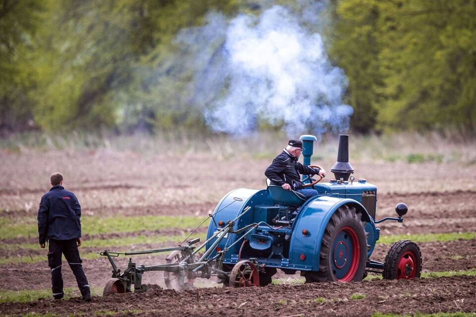 Traktor Traktor