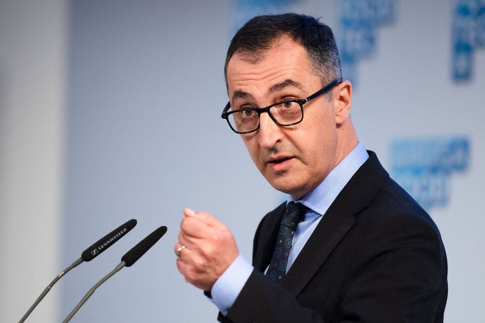 Cem Özdemir Cem Özdemir