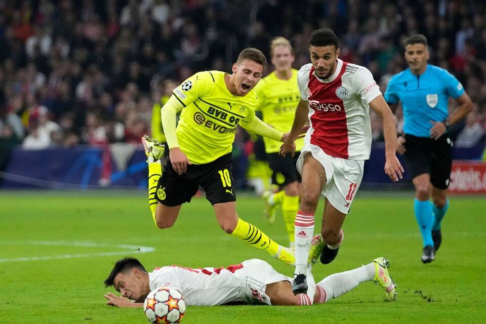 Noussair Mazraoui Noussair Mazraoui
