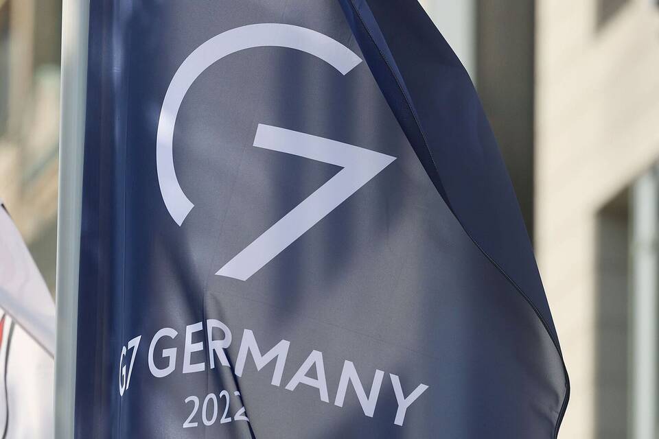 G7 G7