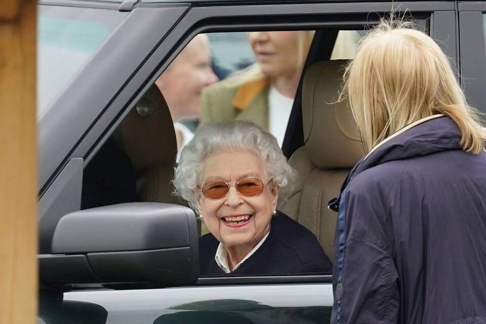 Queen besucht Pferdesport-Turnier Queen besucht Pferdesport-Turnier