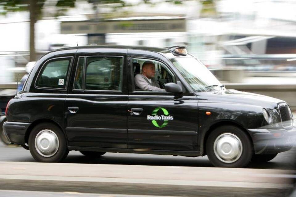 Taxi in London Taxi in London