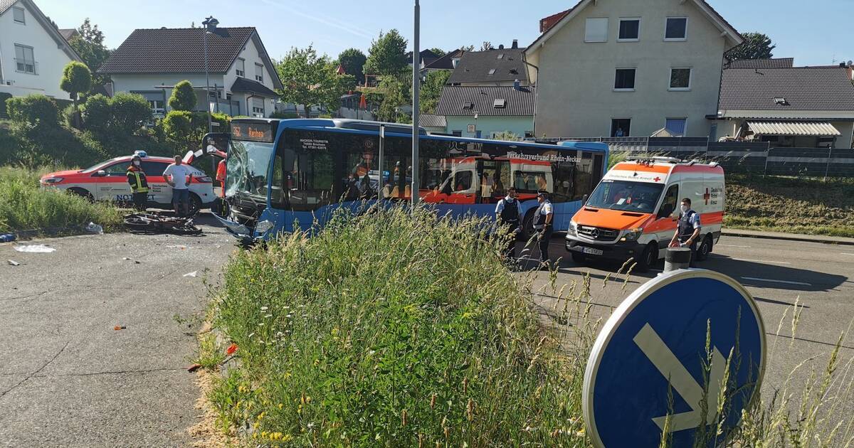 Sinsheim-Zwei-Schwerverletzte-bei-Unfall-zwischen-Bus-und-Bike-Update-