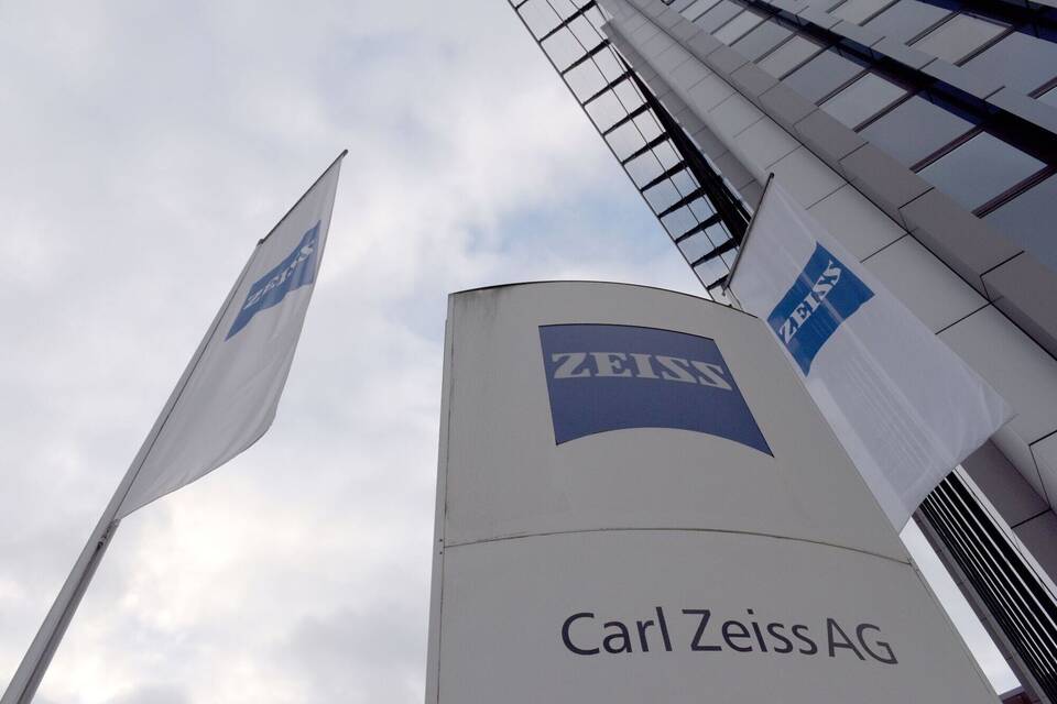 Carl Zeiss AG Carl Zeiss AG