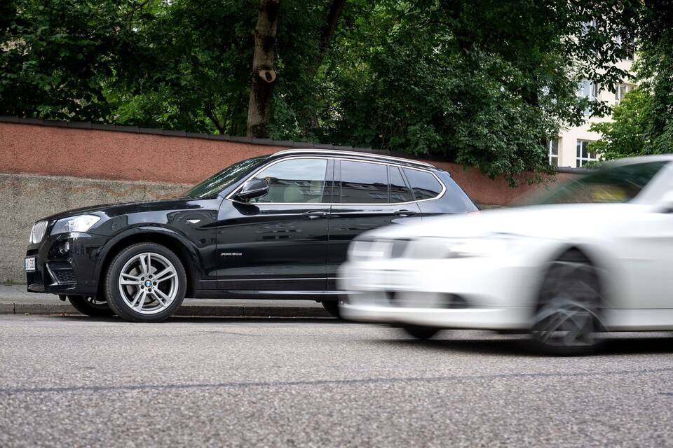 SUV SUV