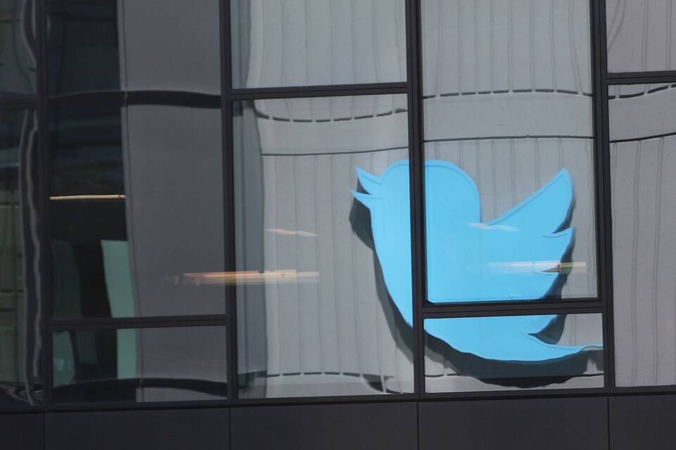 Twitter Twitter