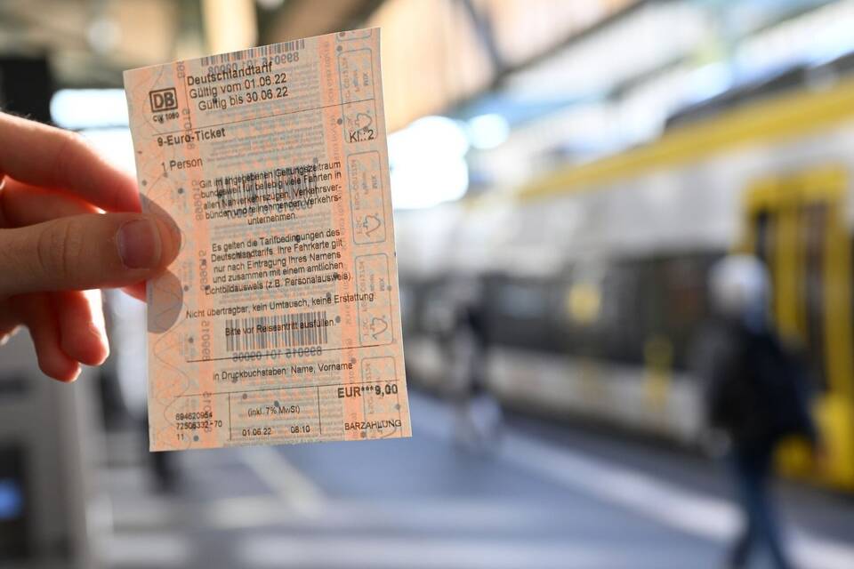 9-Euro-Ticket 9-Euro-Ticket