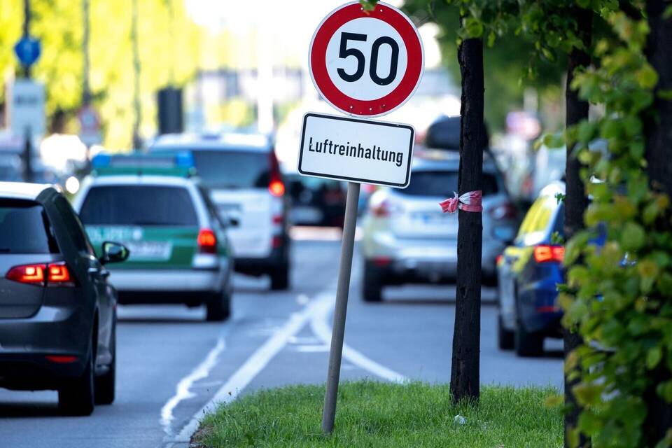 Überschreitung der Grenzwerte für Stickstoffdioxid Überschreitung der Grenzwerte für Stickstoffdioxid