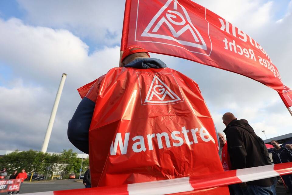 Warnstreik in der Stahlindustrie
